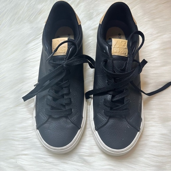 New Balance 577 Men's Sneakers Black Size 7.5 - Picture 1 of 8
